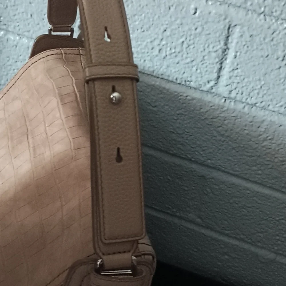 Marc Jacobs Nude Tan Croc-Embossed Leather Hobo Bag